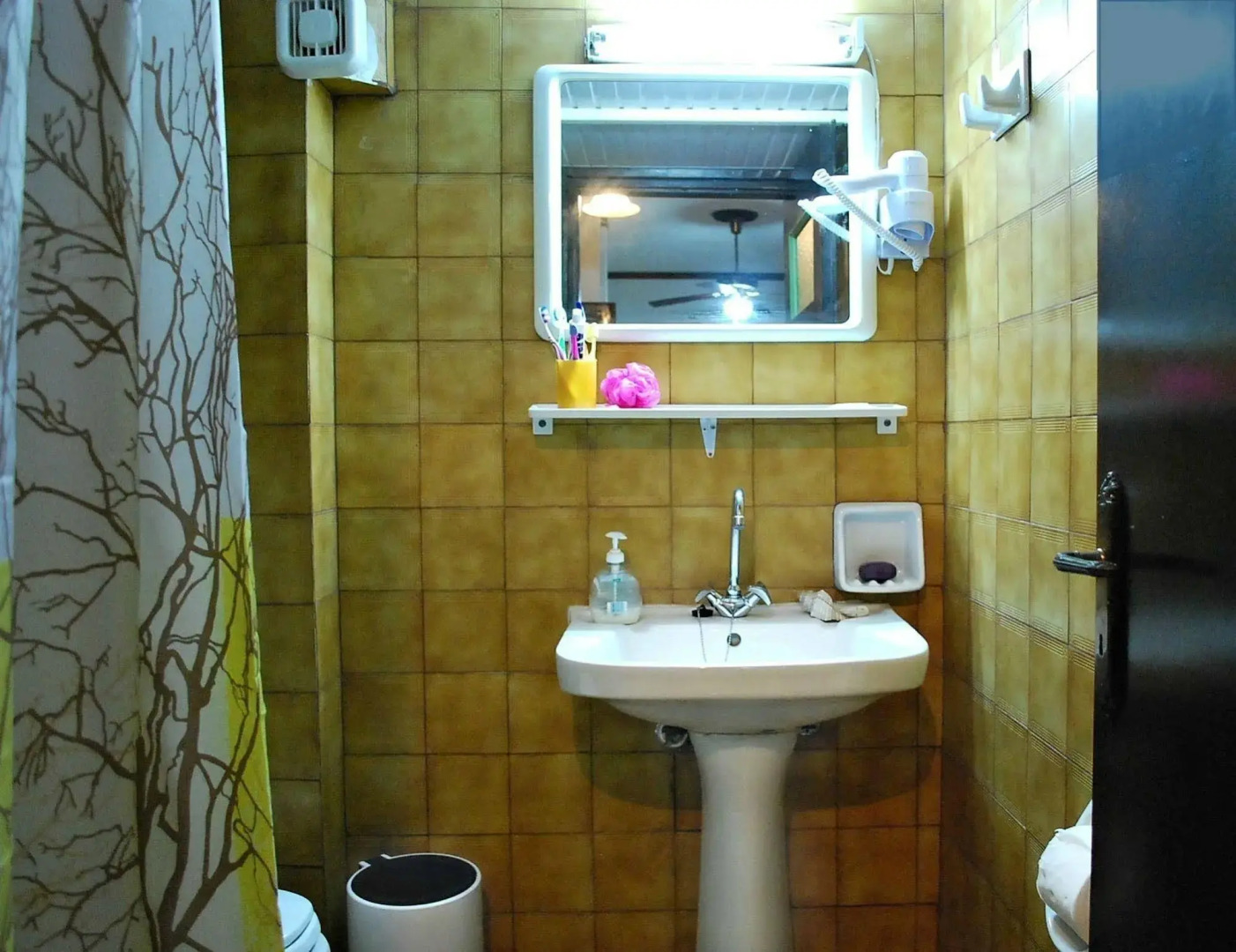 Iliostasi Beach Apartments