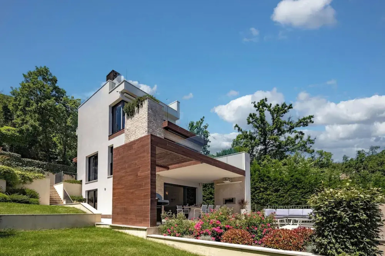 Villa AltaVista, Opatija - Seaview & Relax with Heated Pool and Private MiniGolf