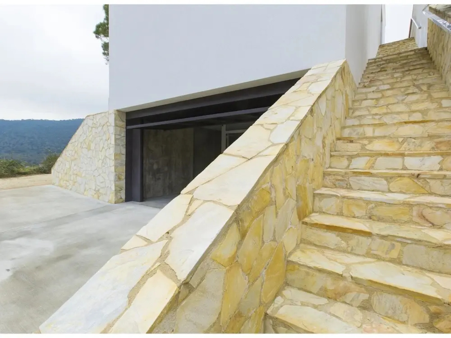 Modern Holiday Home in Sant Andreu de Llavaneres with Swimming Pool