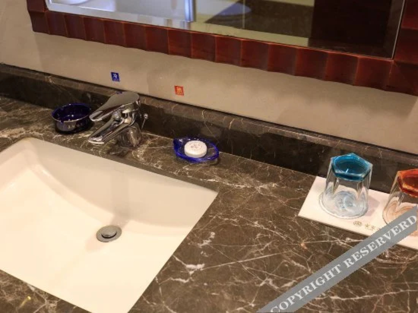 Yijia San Jiang Hotel