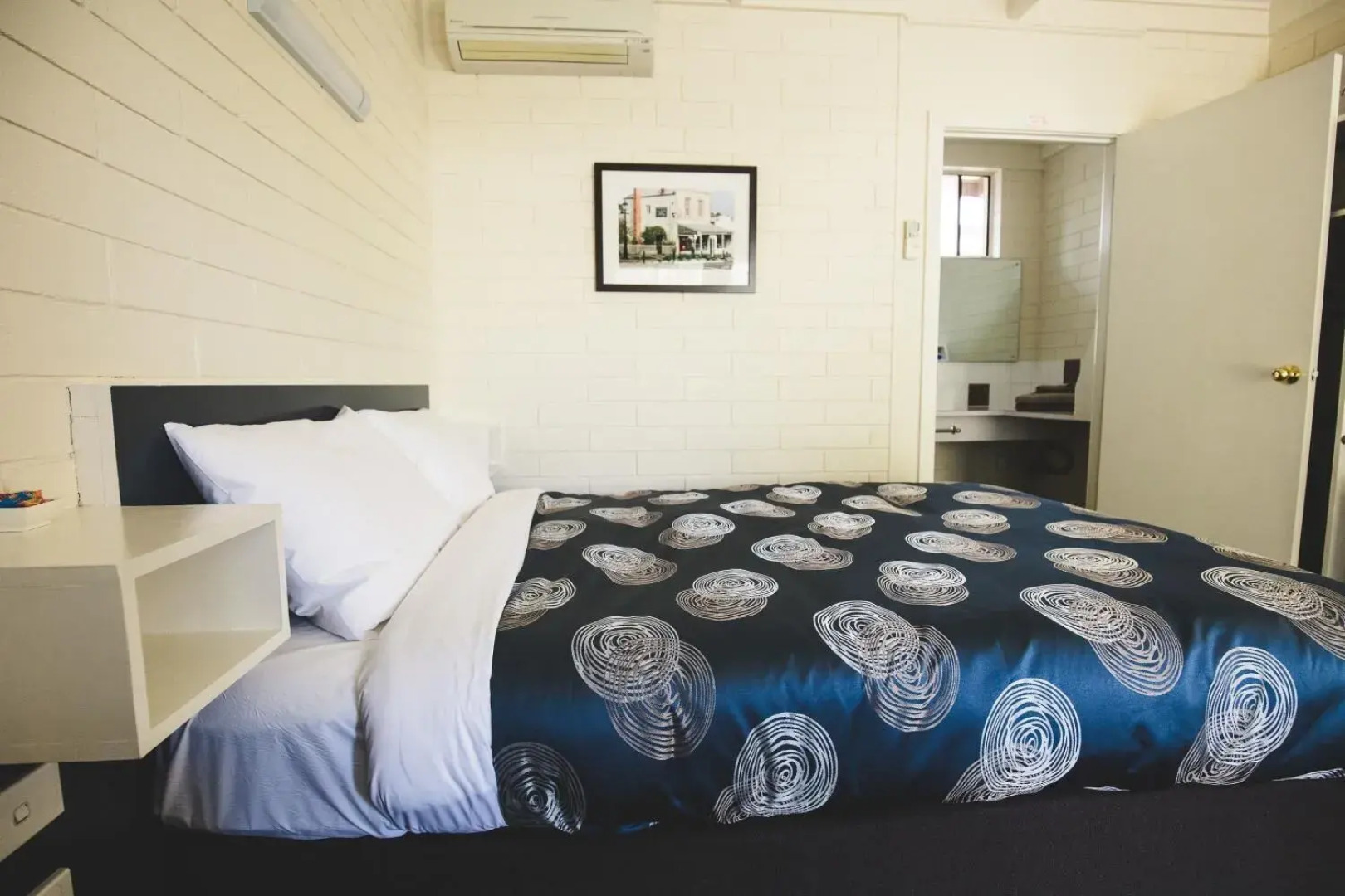 Central Highlands Motor Inn