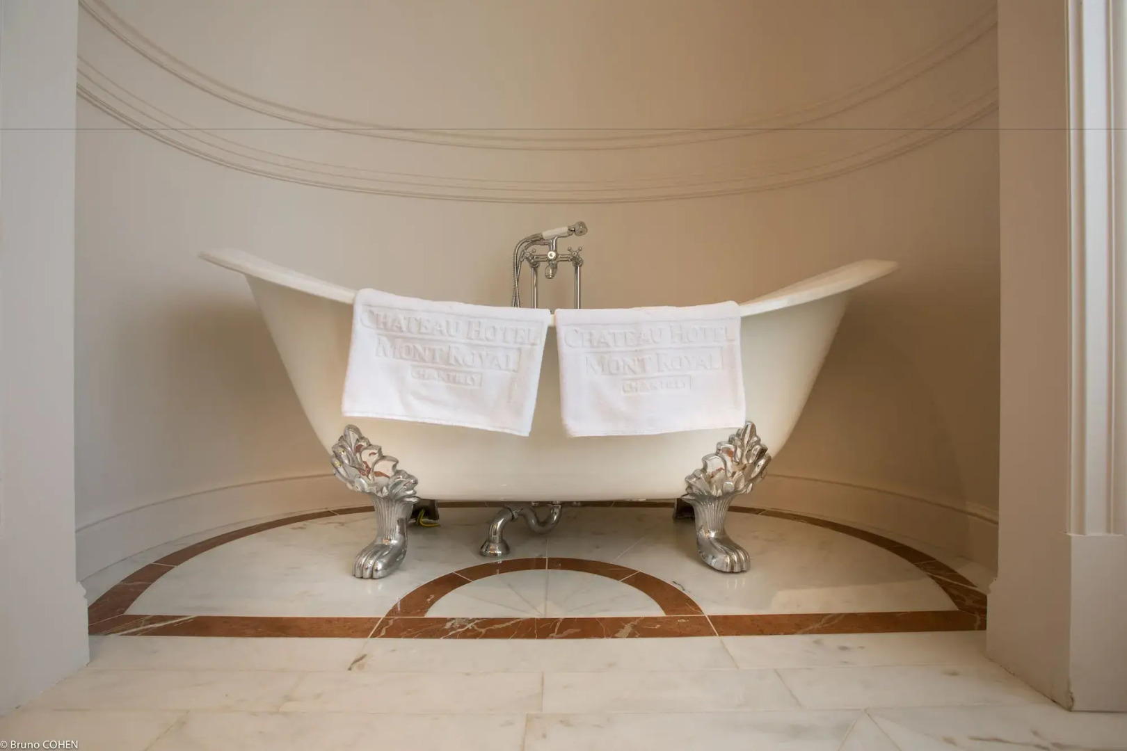 InterContinental Chantilly Chateau Mont Royal by IHG