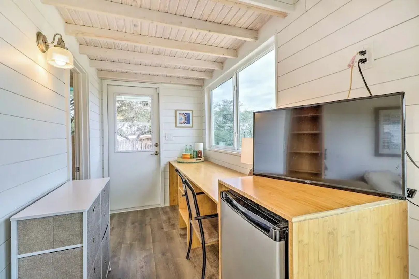 Updated Texas Tiny Home Rental on Lake Travis