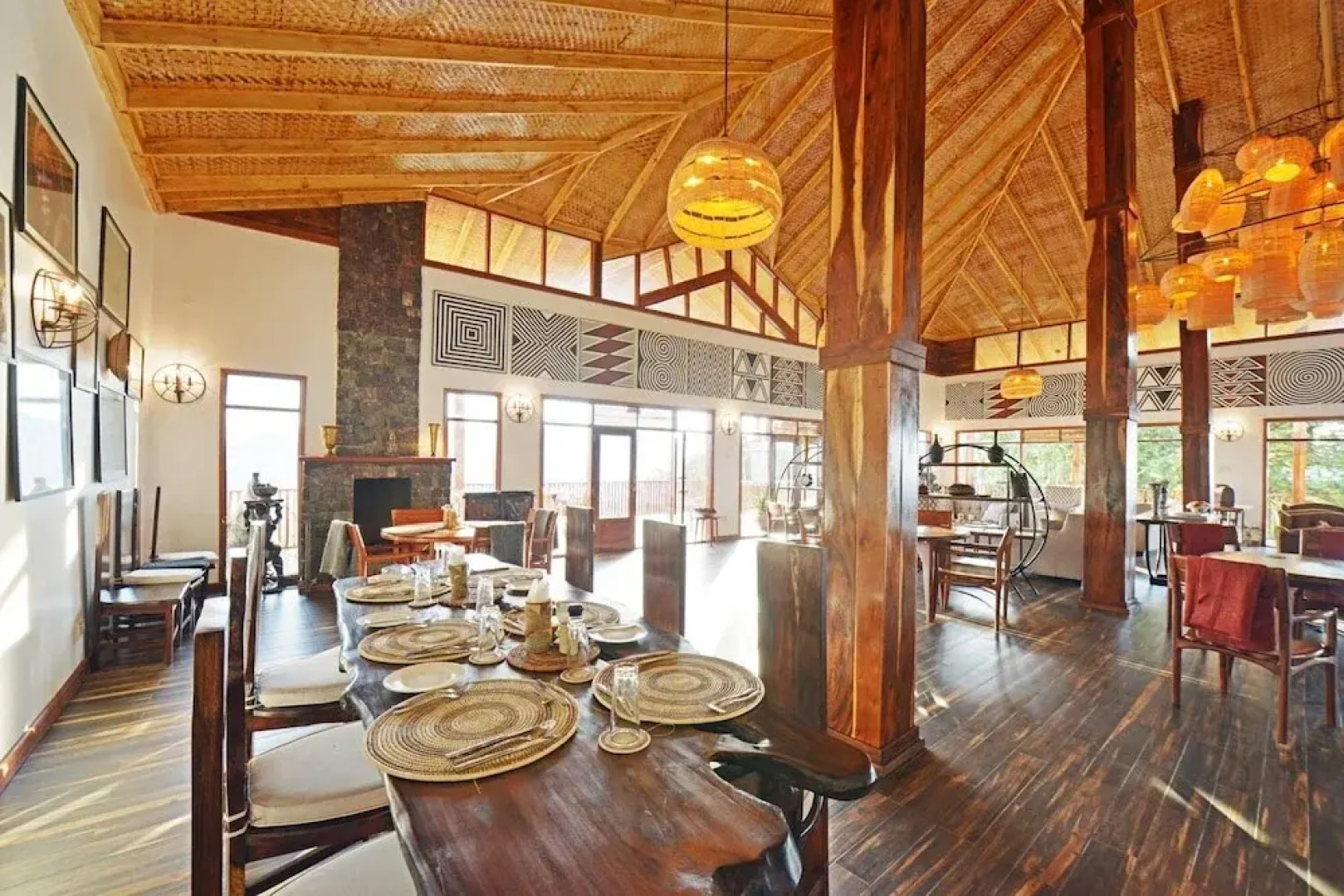 Nkuringo Bwindi Gorilla Lodge