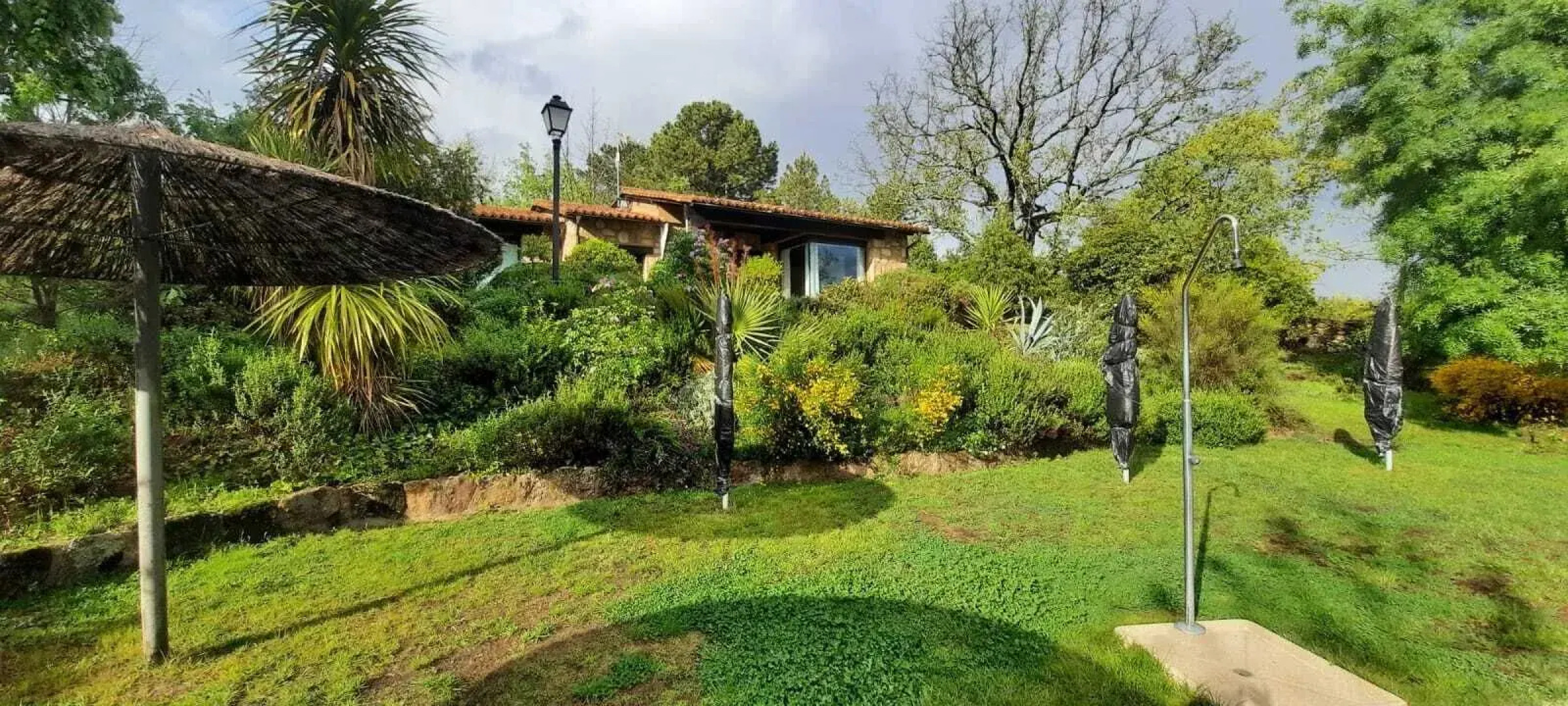 Apartamentos El Roble