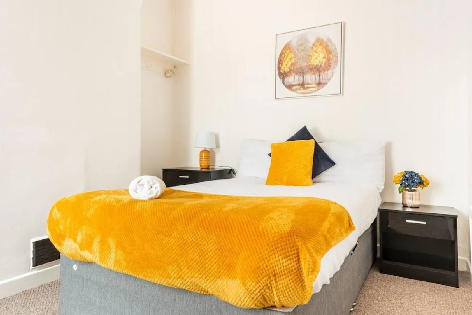 Immaculate 4-bed House Near Anfield and Goodison