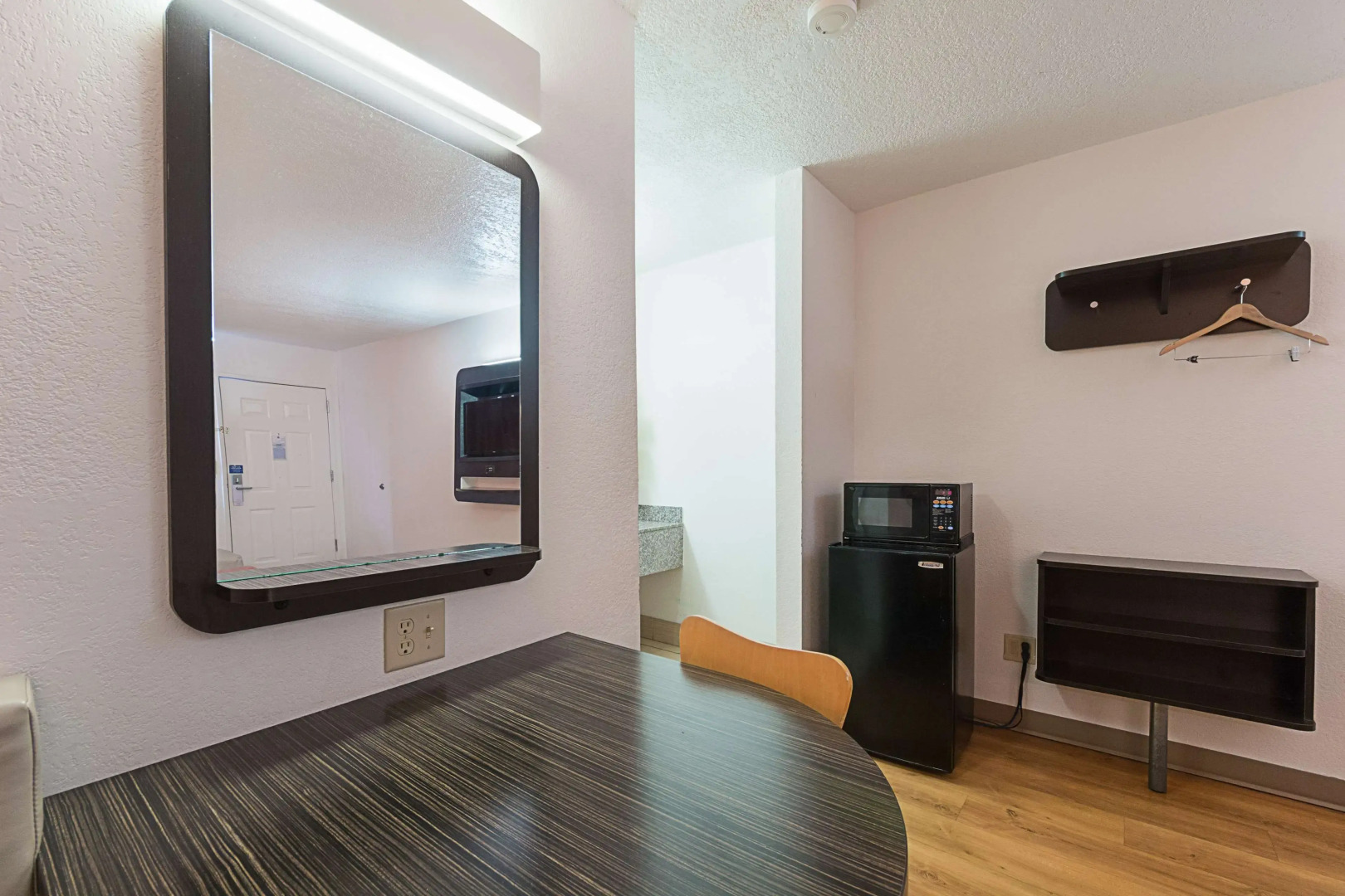 Motel 6 San Antonio, TX - Fiesta Trails