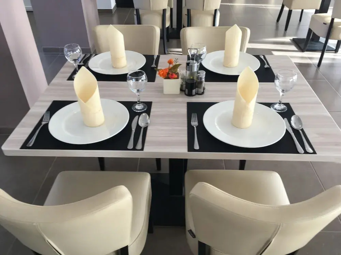 Garden Hotel Medical & Spa