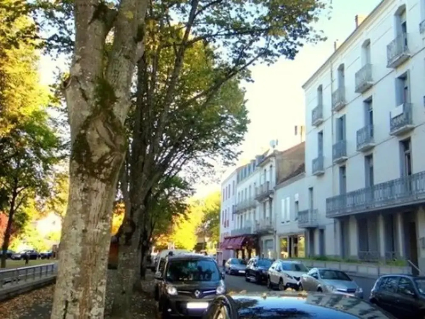 Apartment With one Bedroom in Néris-les-bains, With Wifi