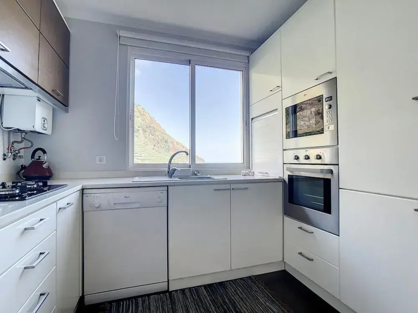 Sunny Side by Atlantic Holiday