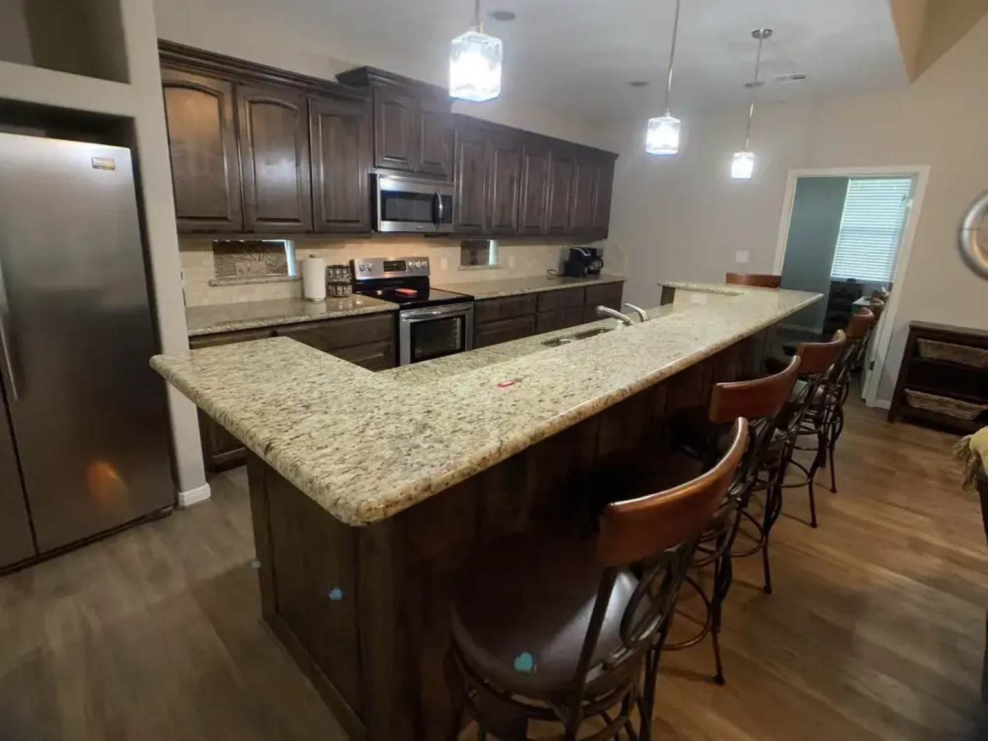 La` Bella Vie by RedAwning