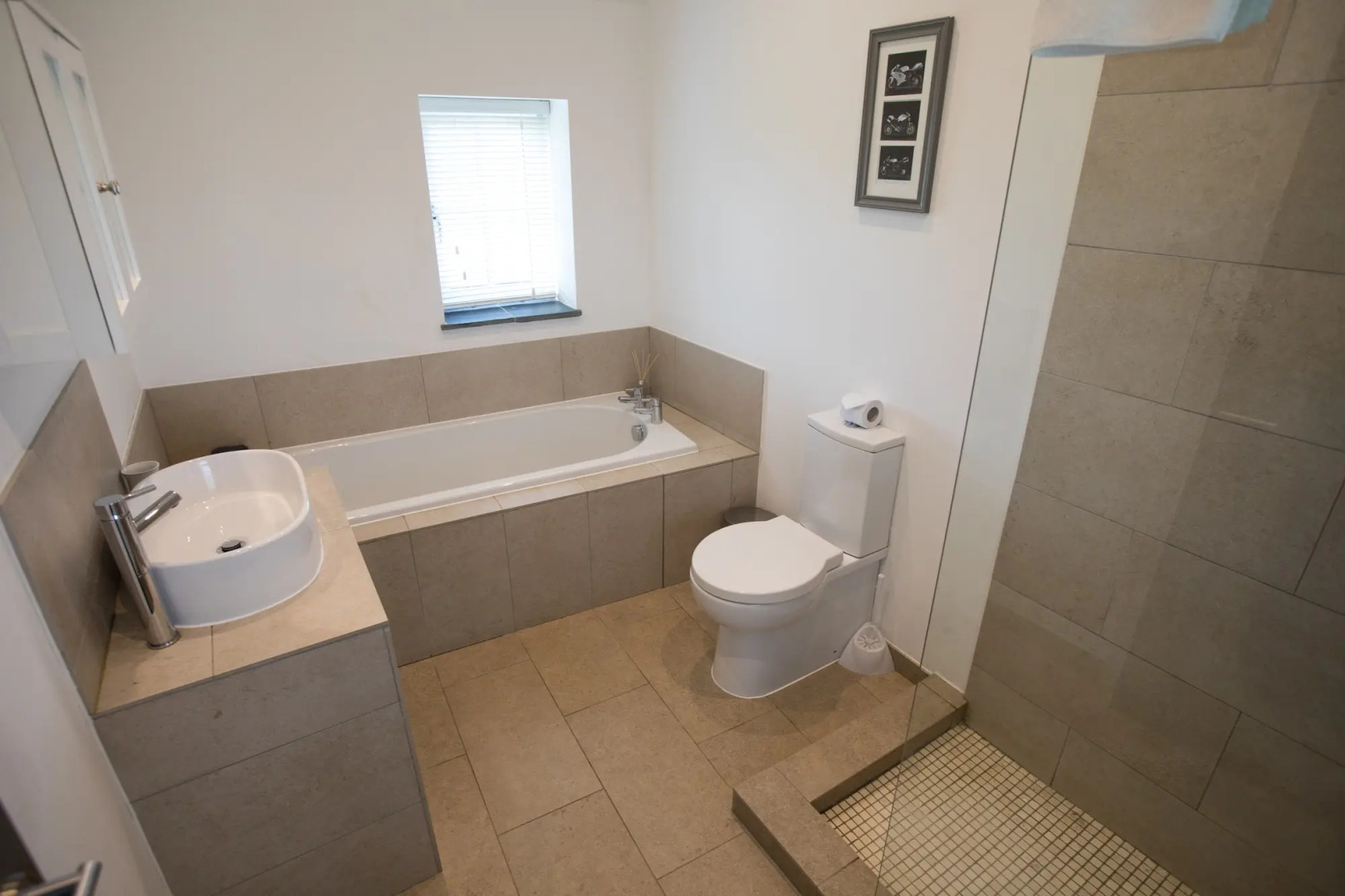 The Blacksmiths - Luxury Cottage Countryside Views Pet Friendly