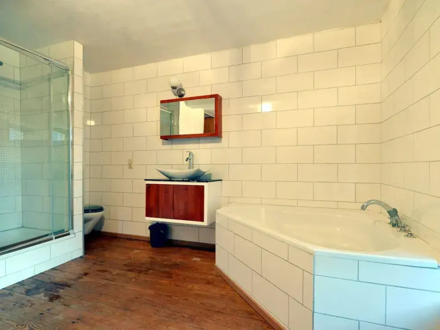 Authentic Farmhouse in Lierneux With Heated Pool