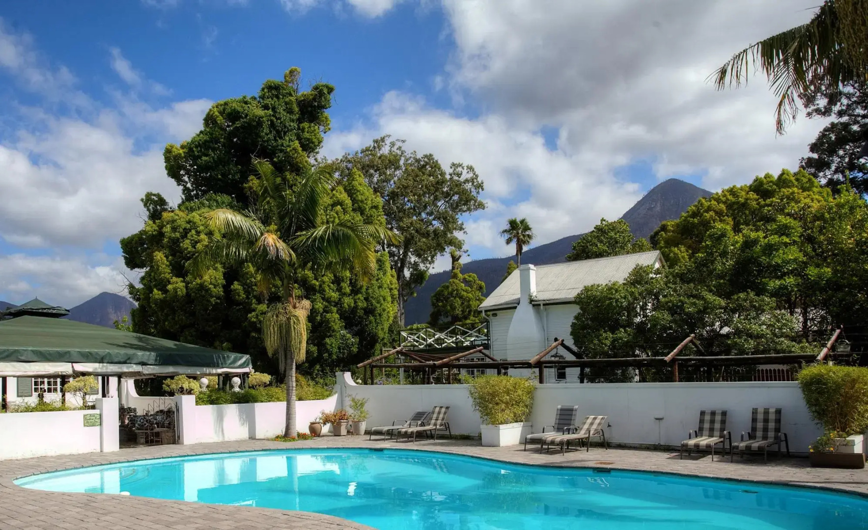 Tsitsikamma Village Inn