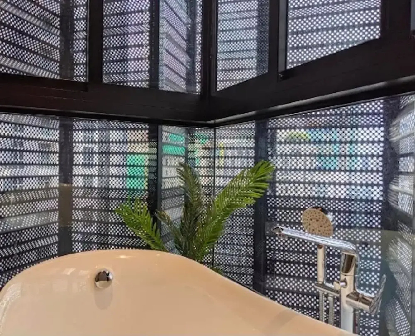 Mana-Mana Suites at Scarletz KLCC