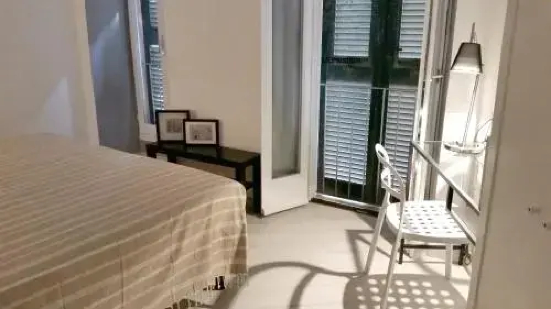 MB Sisters Glam Rooms