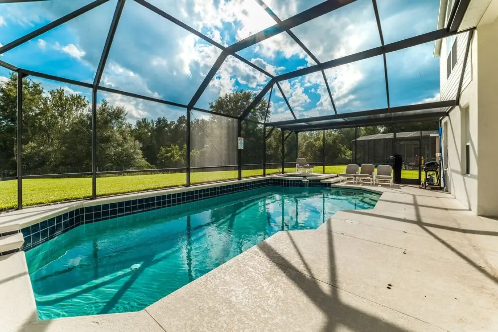 Windsor Palms Resort Homes, Townhomes & Condos