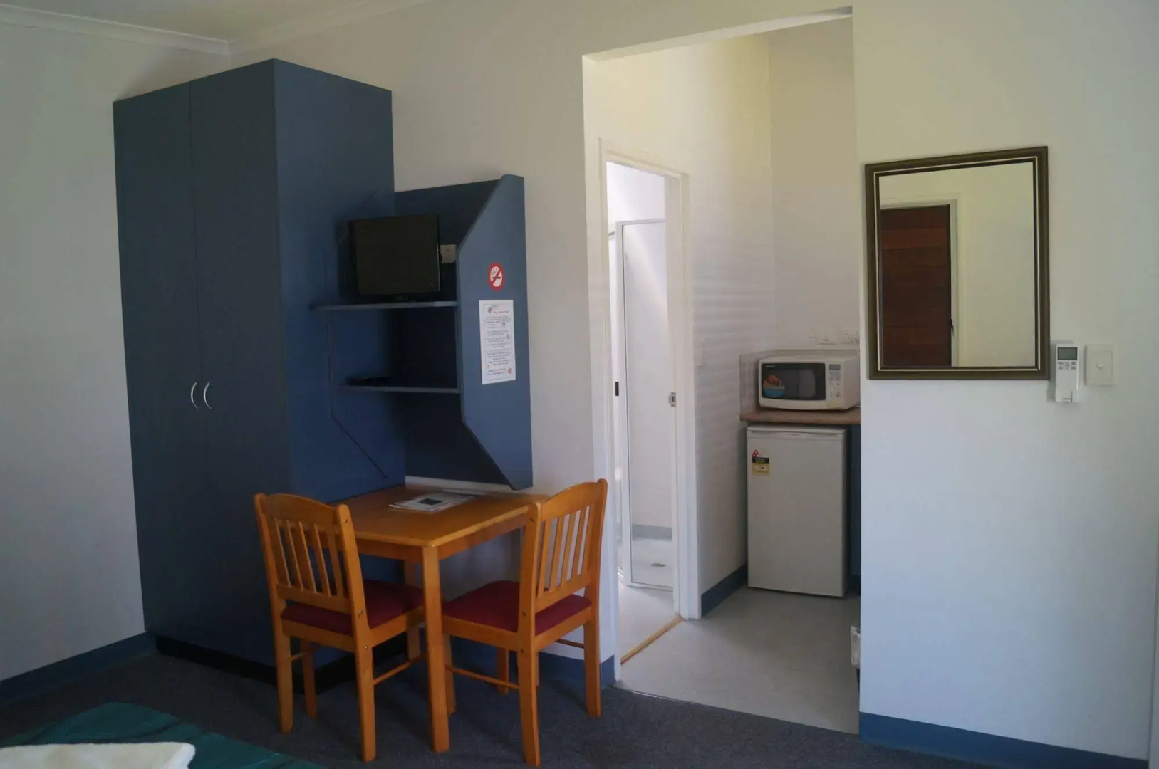 Tin Can Bay's Sleepy Lagoon Motel