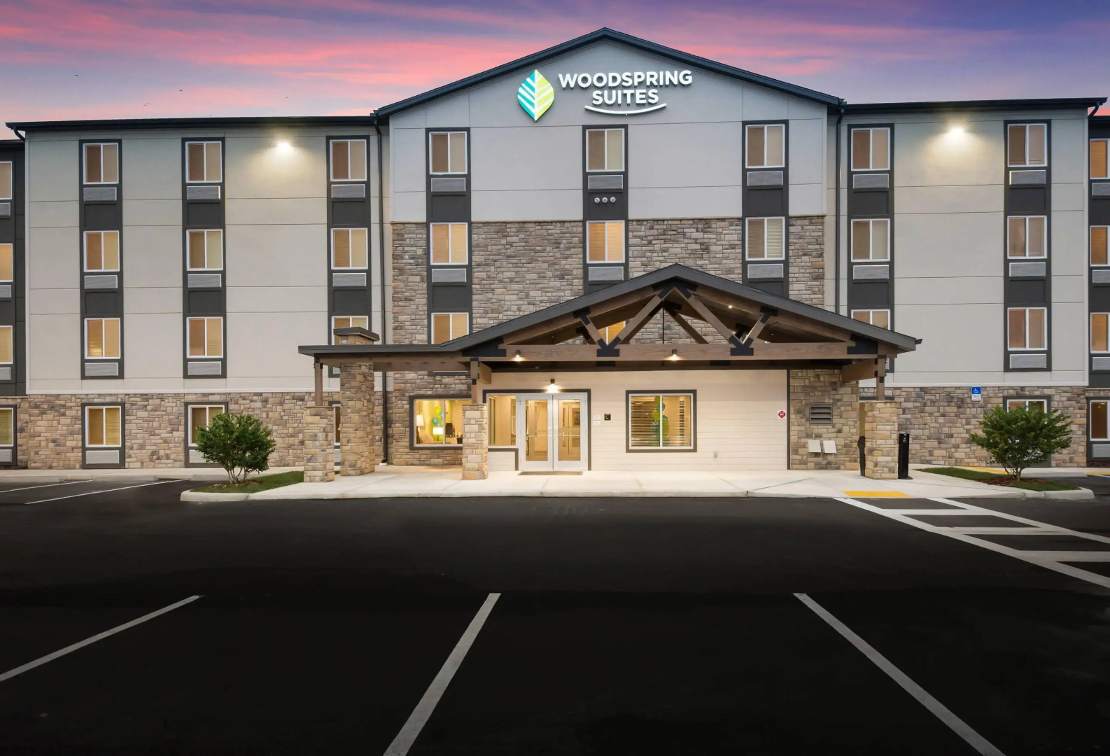 WoodSpring Suites Tampa Airport North Veterans Expressway