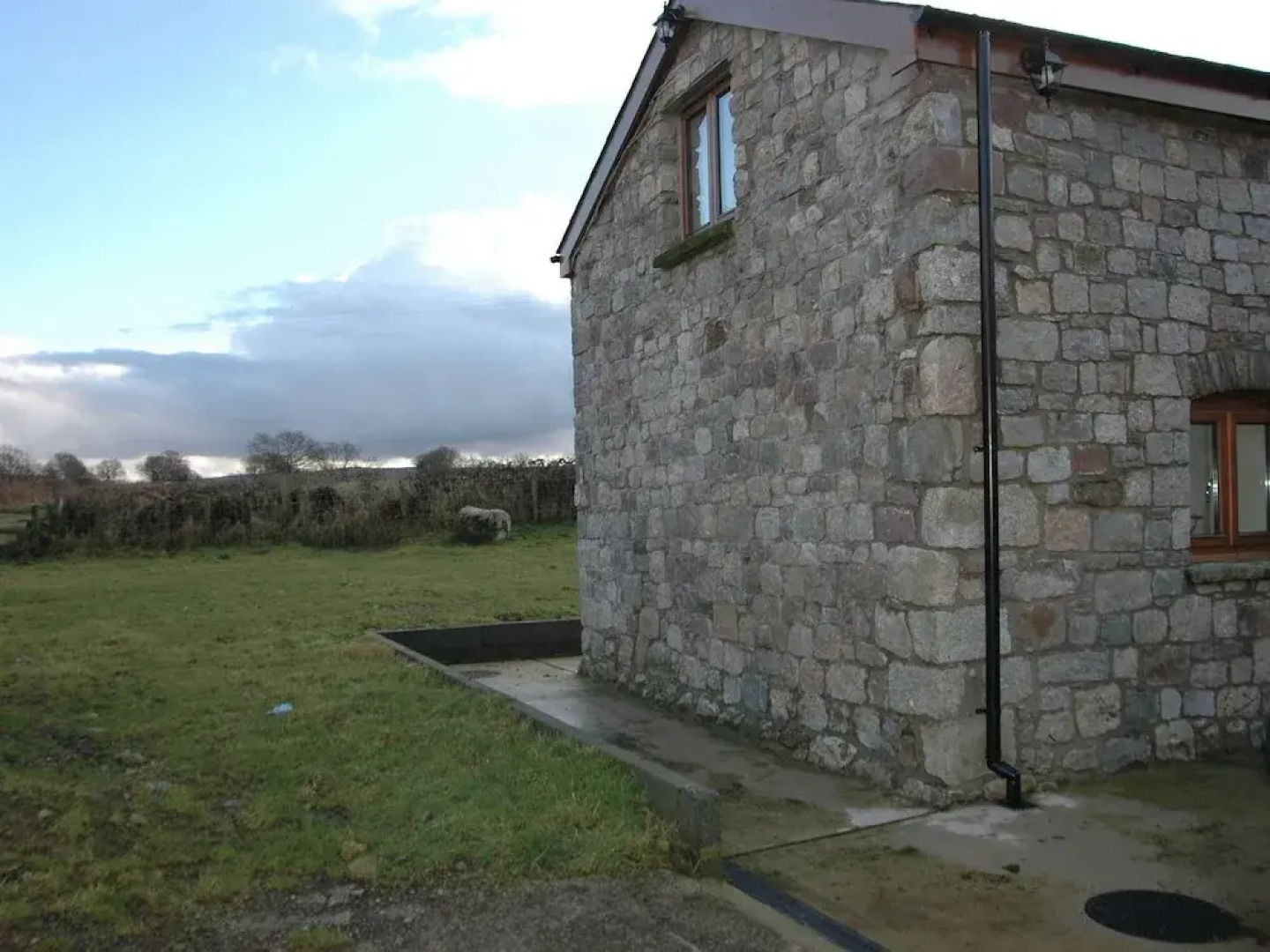 Cozy Cottage in Ystradgynlais With Garden