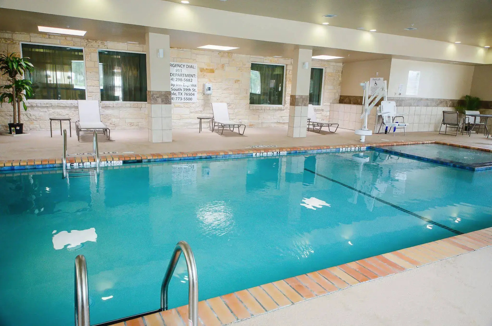 Holiday Inn Express & Suites Temple - Medical Center Area by IHG