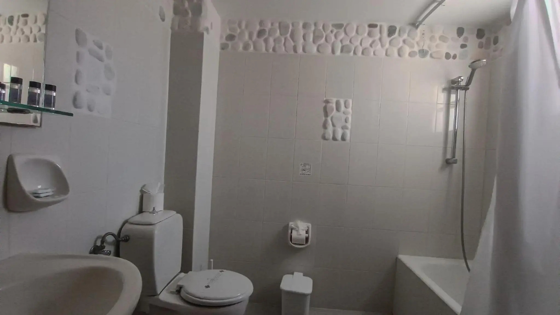 Anema By The Sea Guesthouse