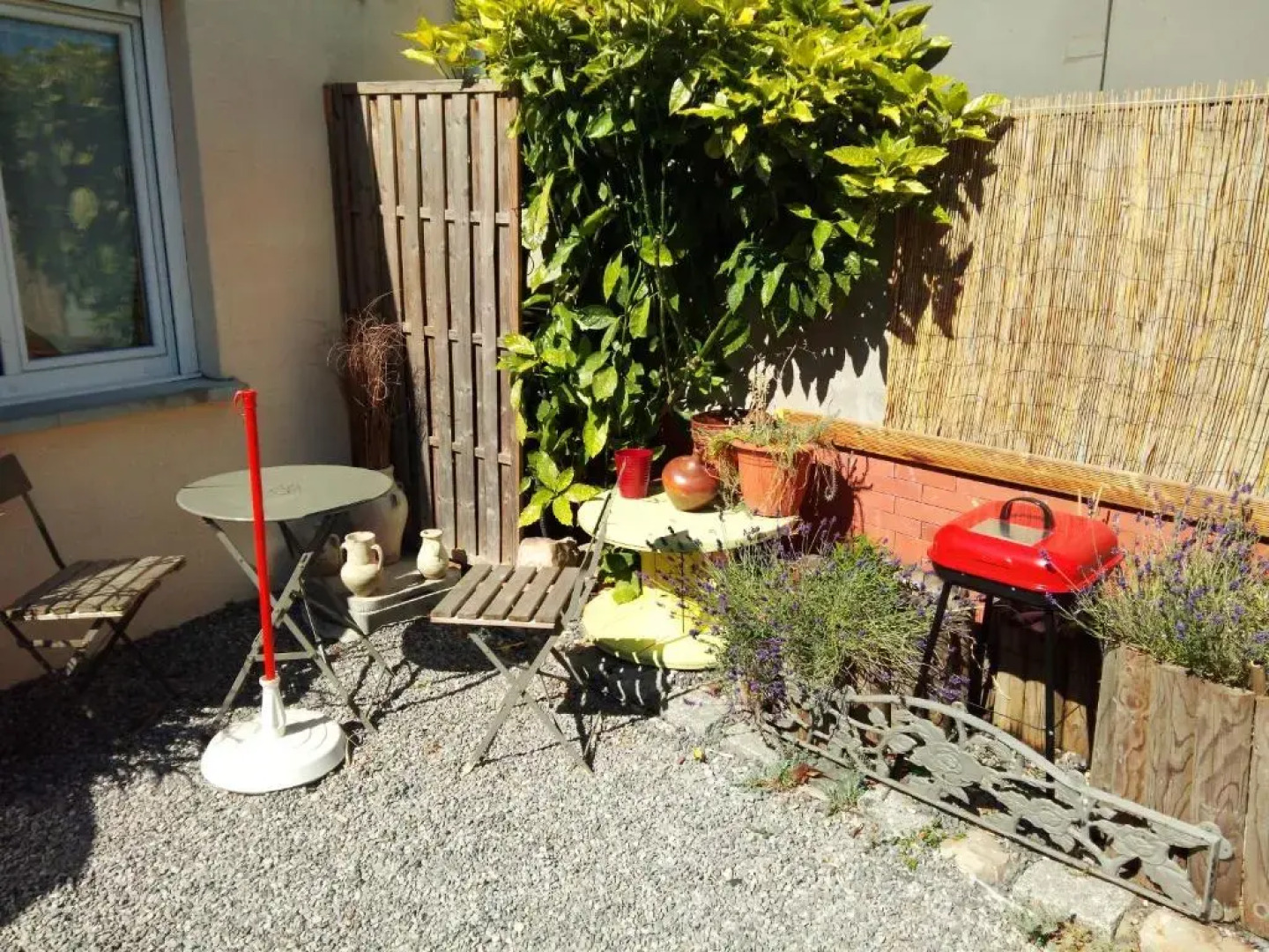 Studio neuf tout confort très calme