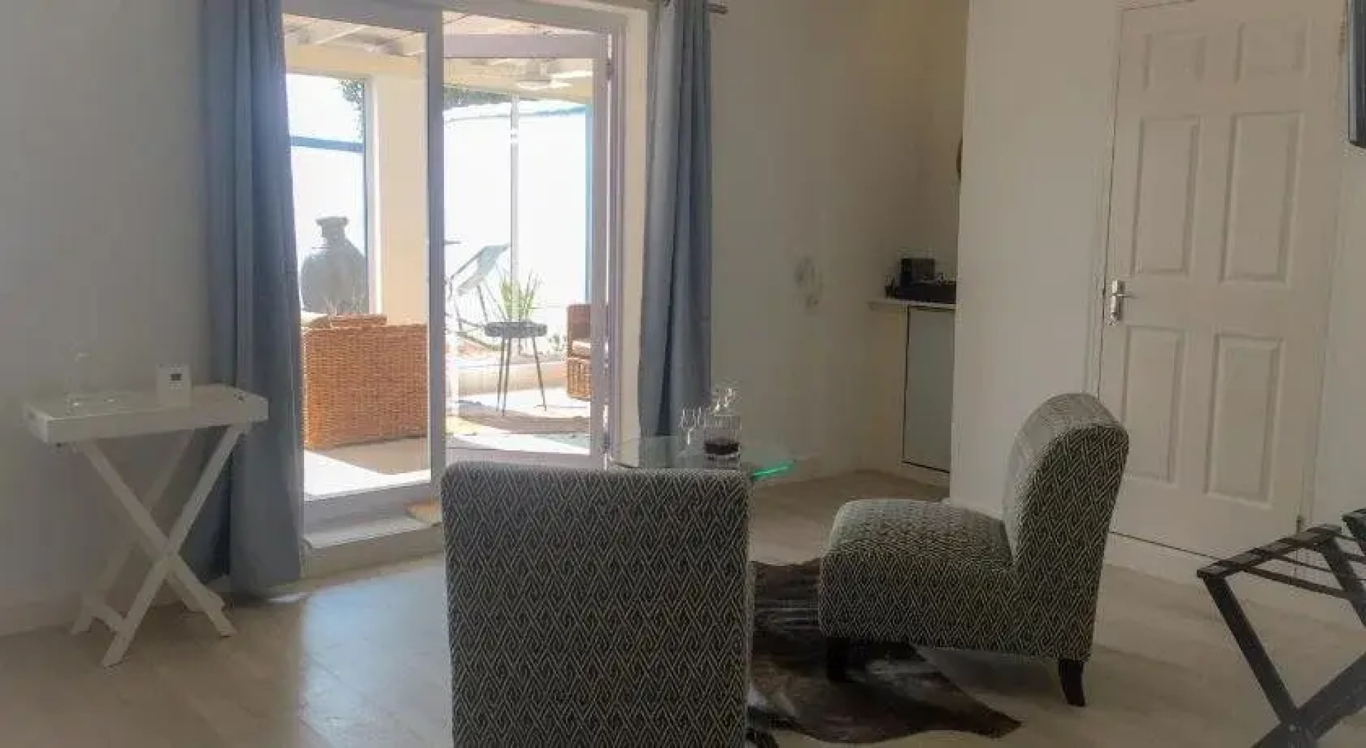 Pictures Boutique Hotel