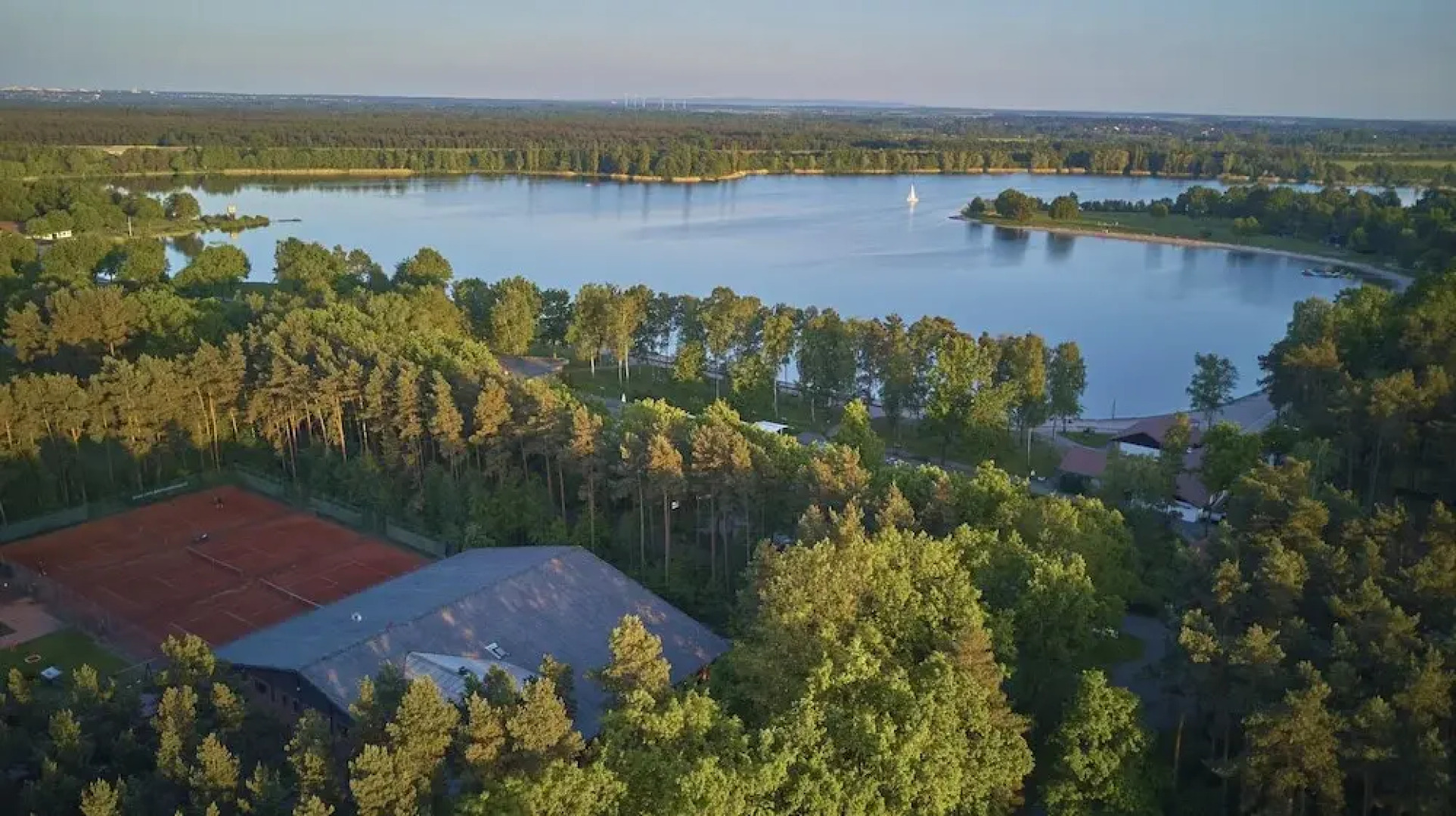 Seehotel am Tankumsee