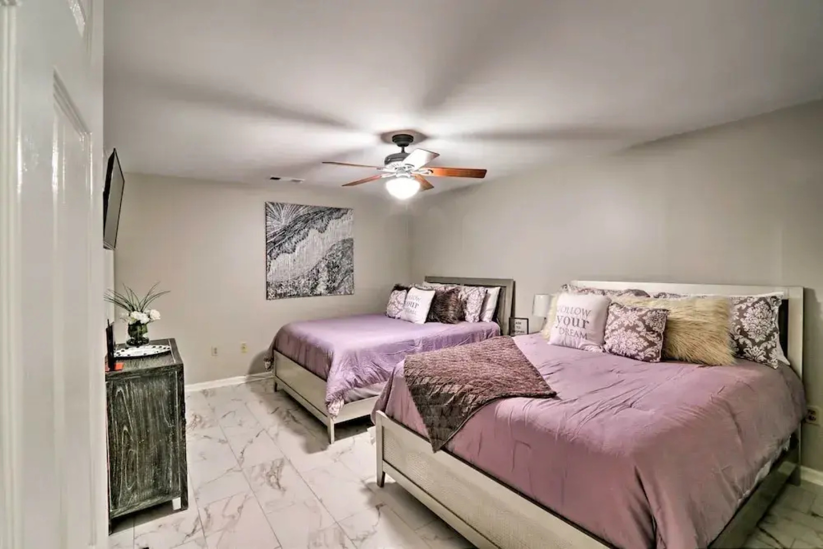 Quiet Memphis Home on 20 Acres: 10 Mi to Downtown!