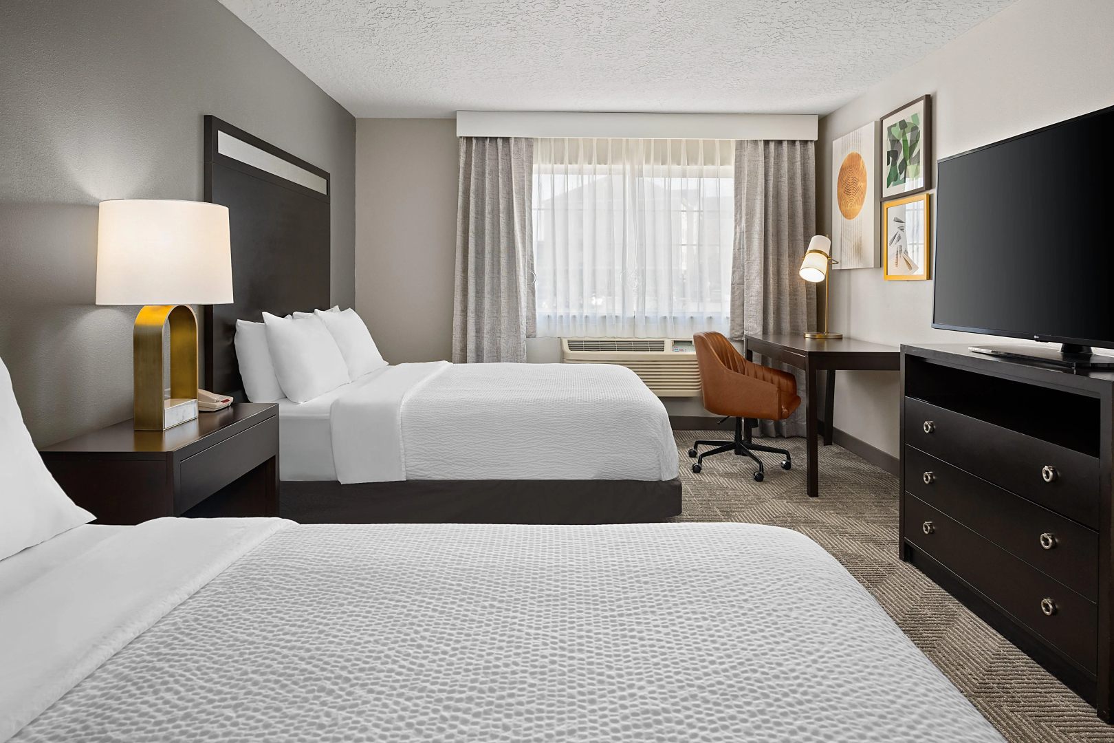 Holiday Inn & Suites Albuquerque Airport by IHG