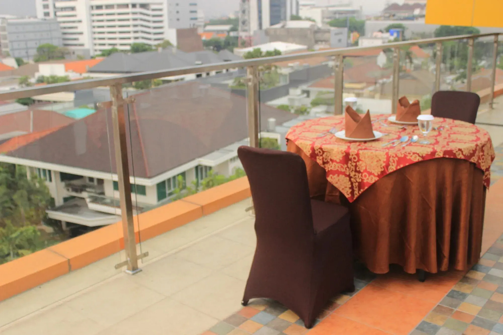 The WIN hotel