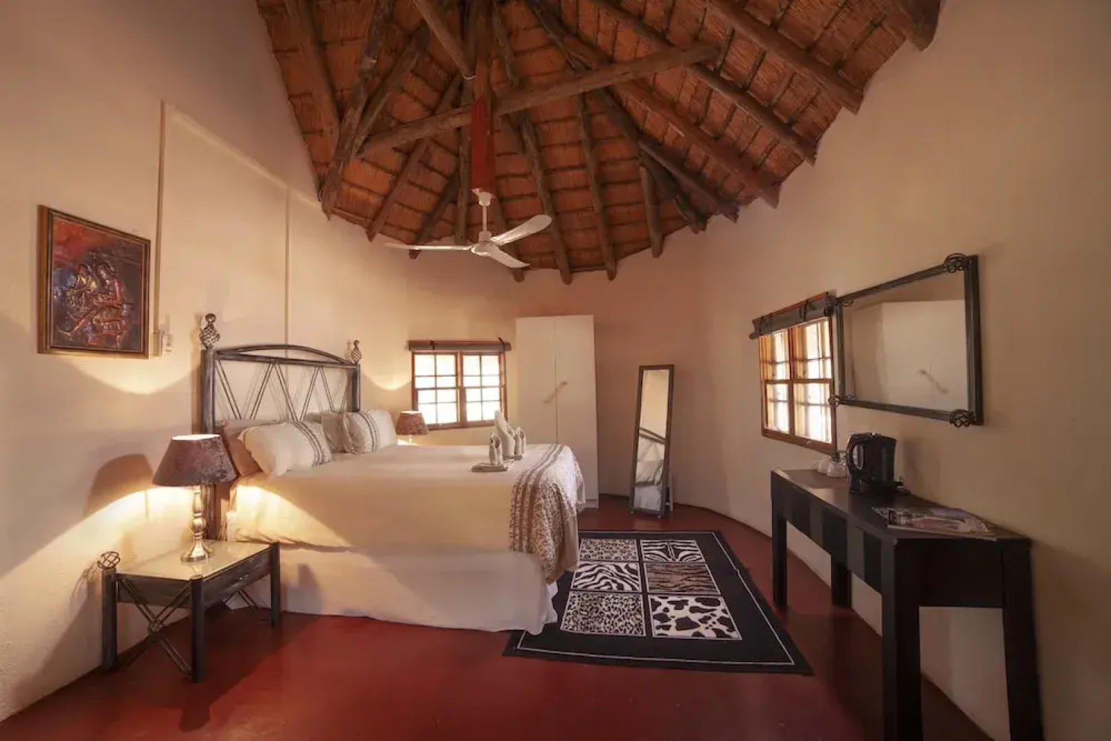 Wild Dogs Safari Lodge