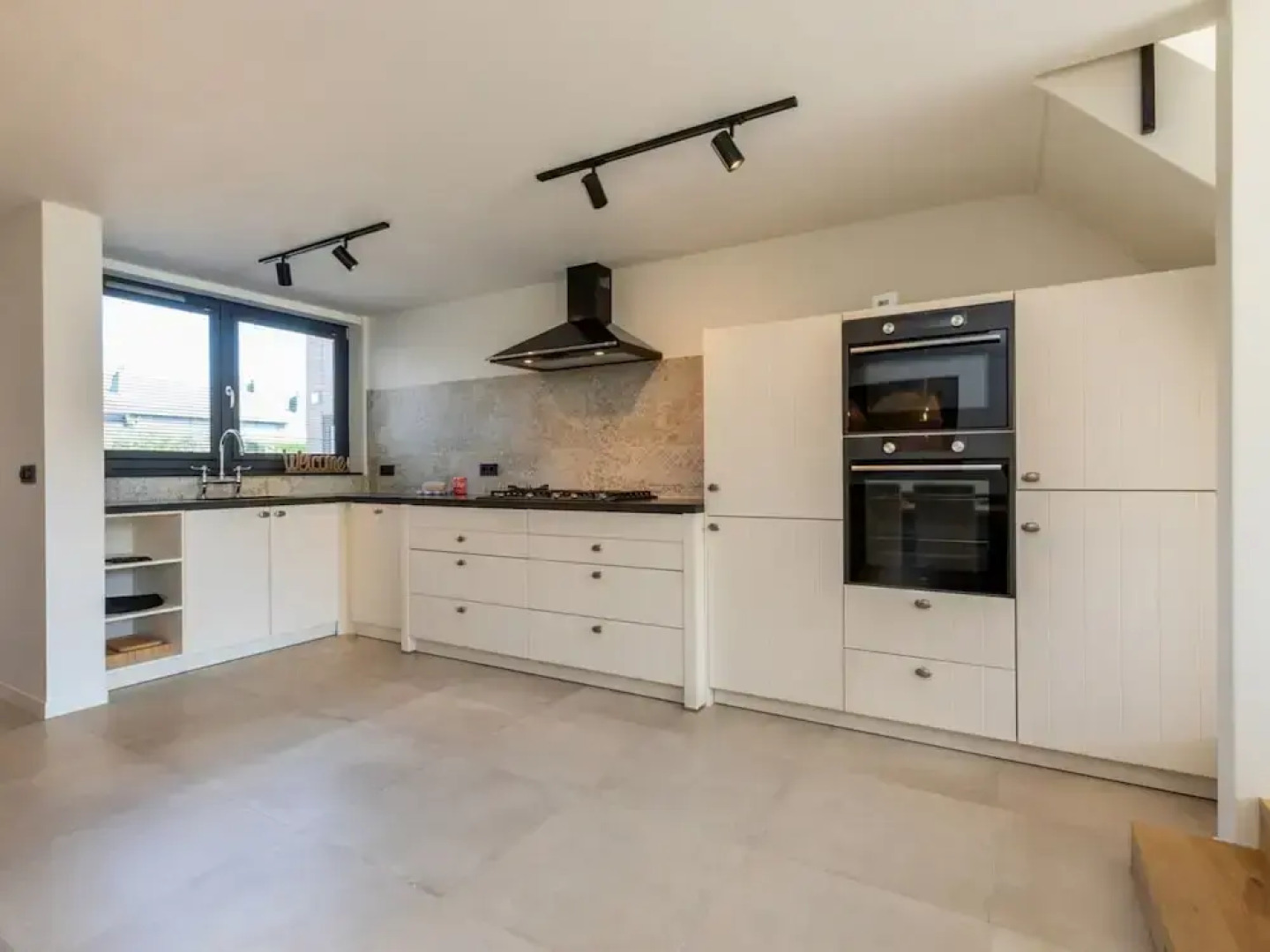 Holiday Home Nieuwvliet Near Beach & Dunes