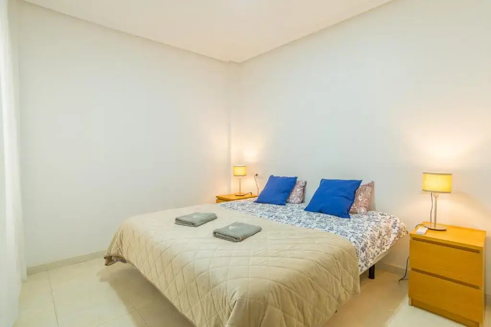 2 bedroom 2 Bathroom Entire Apartment in Rojales with Pool