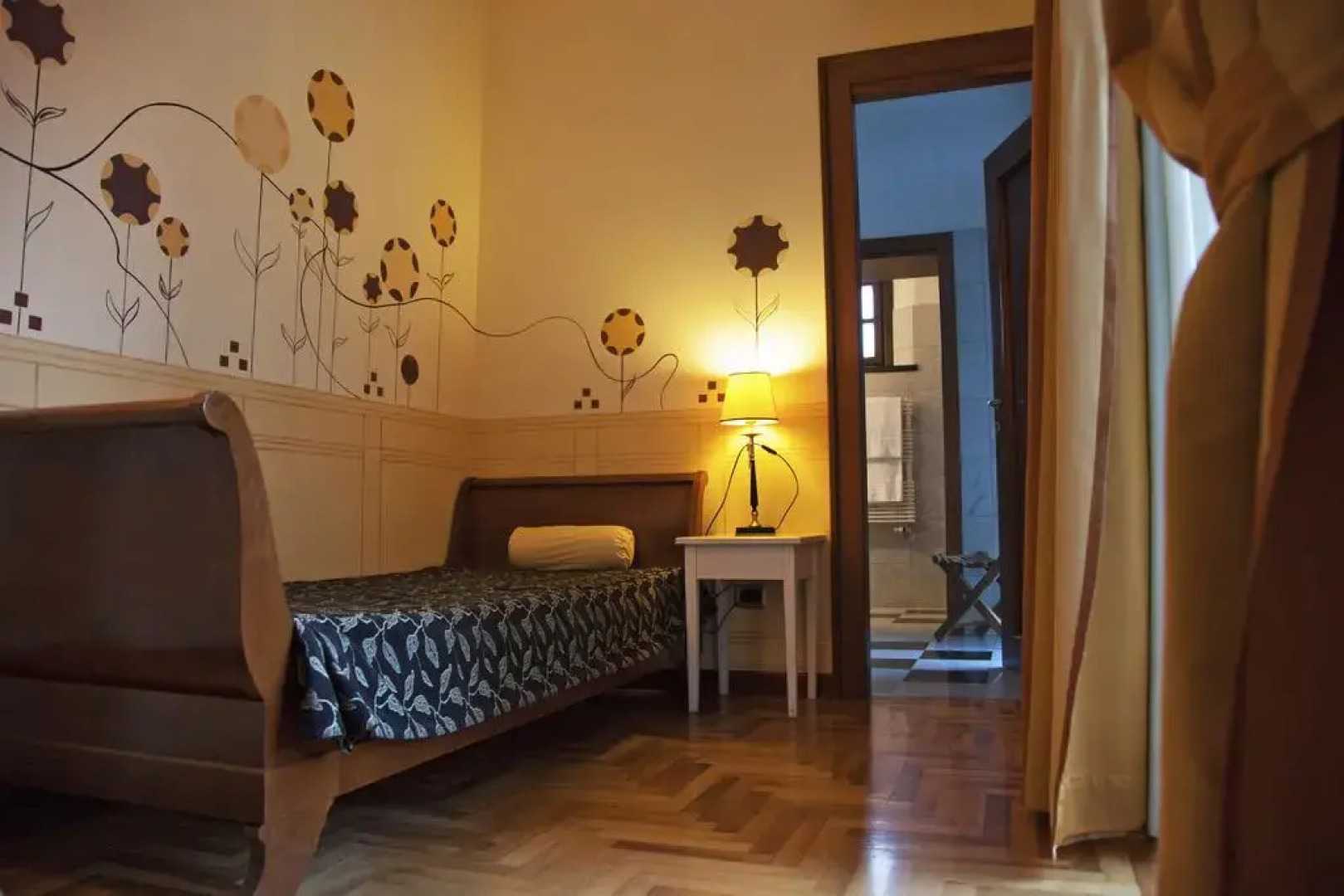 Hotel Villa Policreti