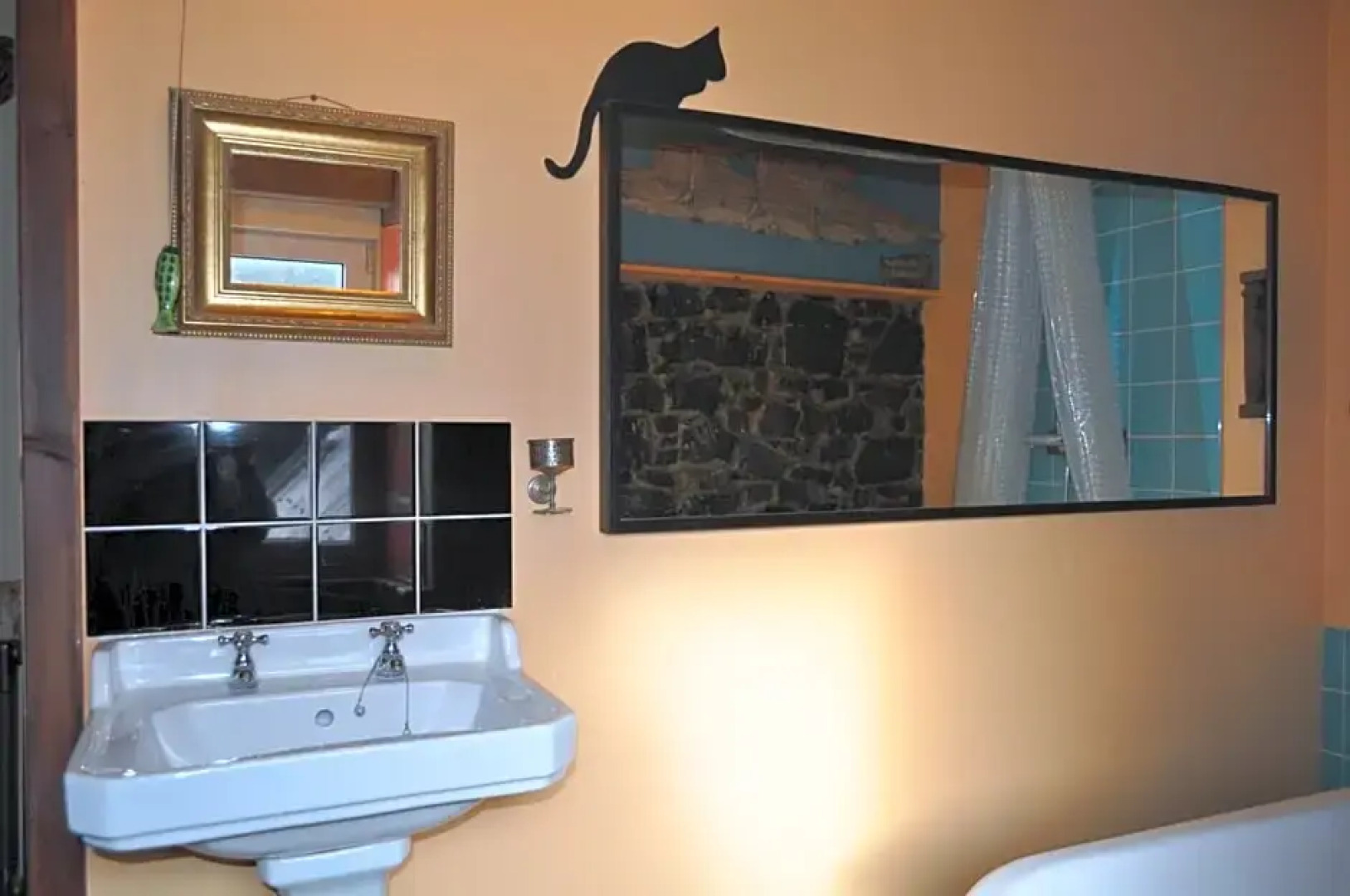 Clachamish House - Vegetarian Bed & Breakfast