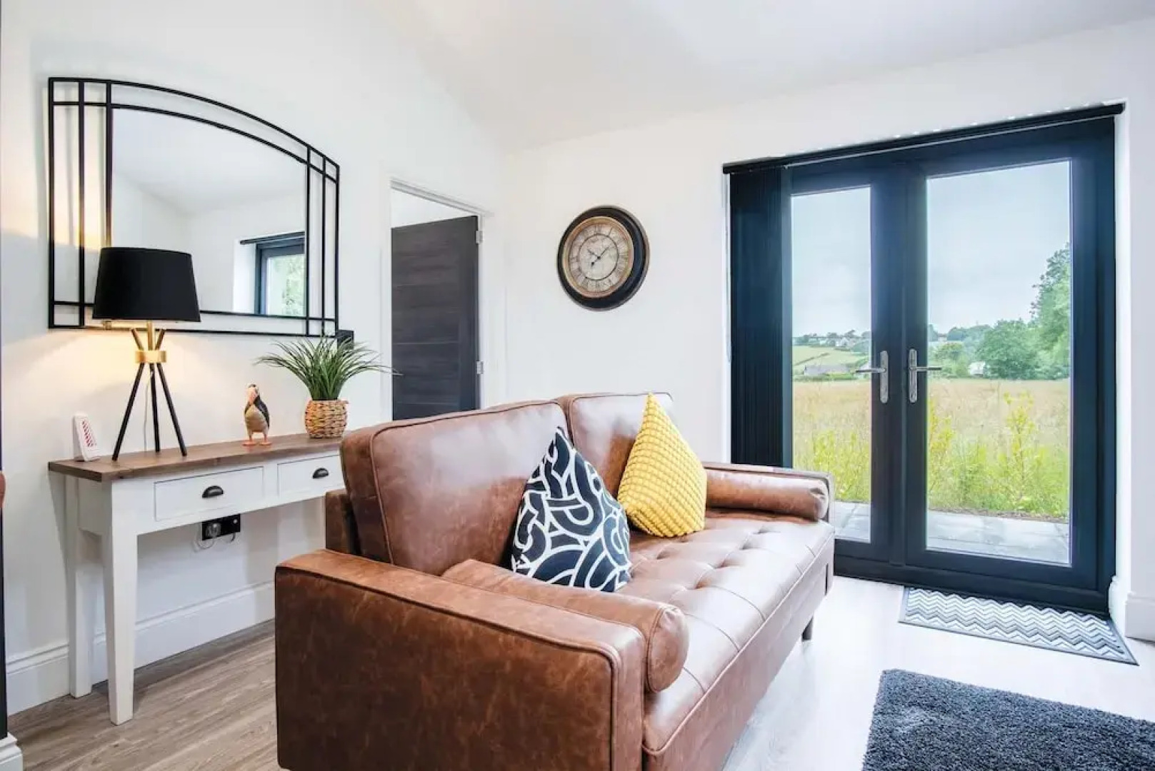 The Shed - 1 Bedroom - Cosheston