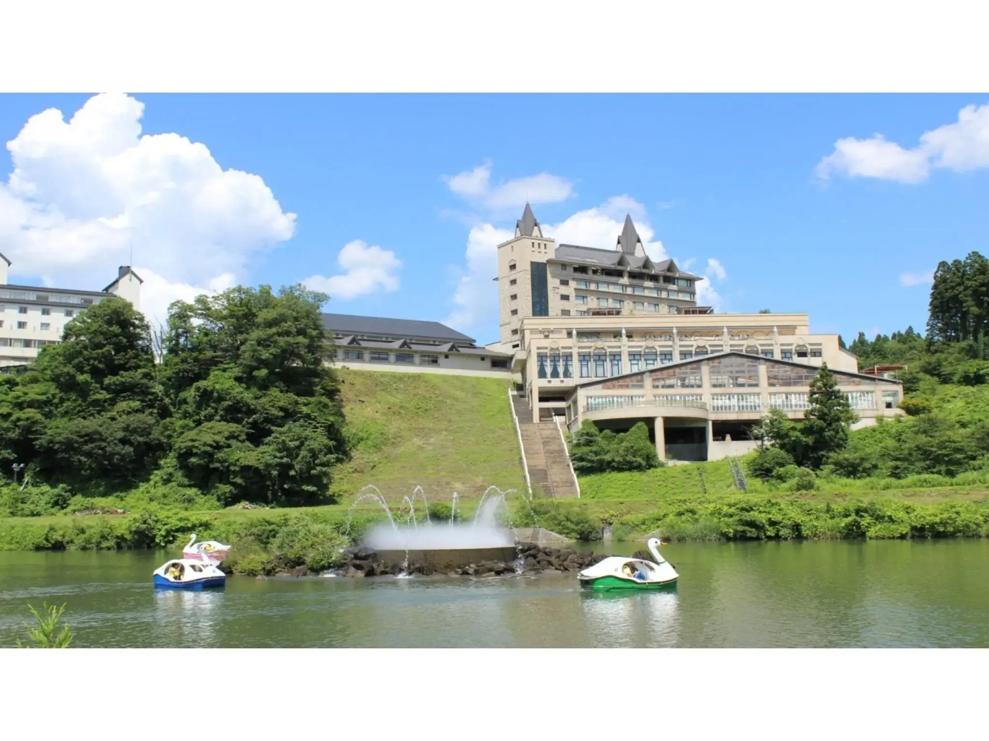 Royal Tainai Park Hotel