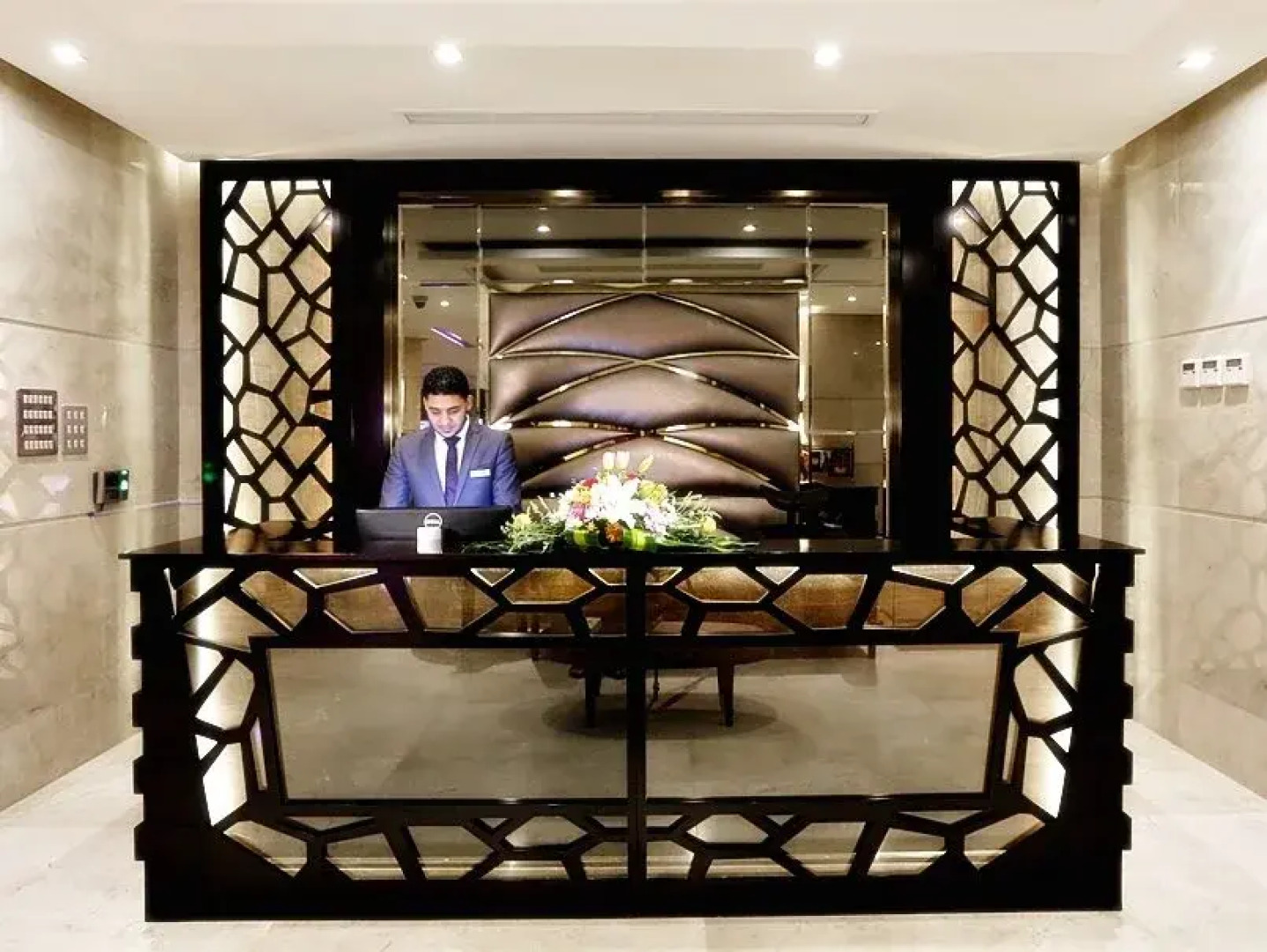 Aswar Hotel Suite Al Ulaya