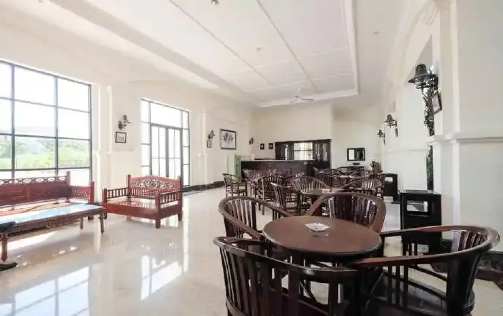 Colonial Hotel Makassar
