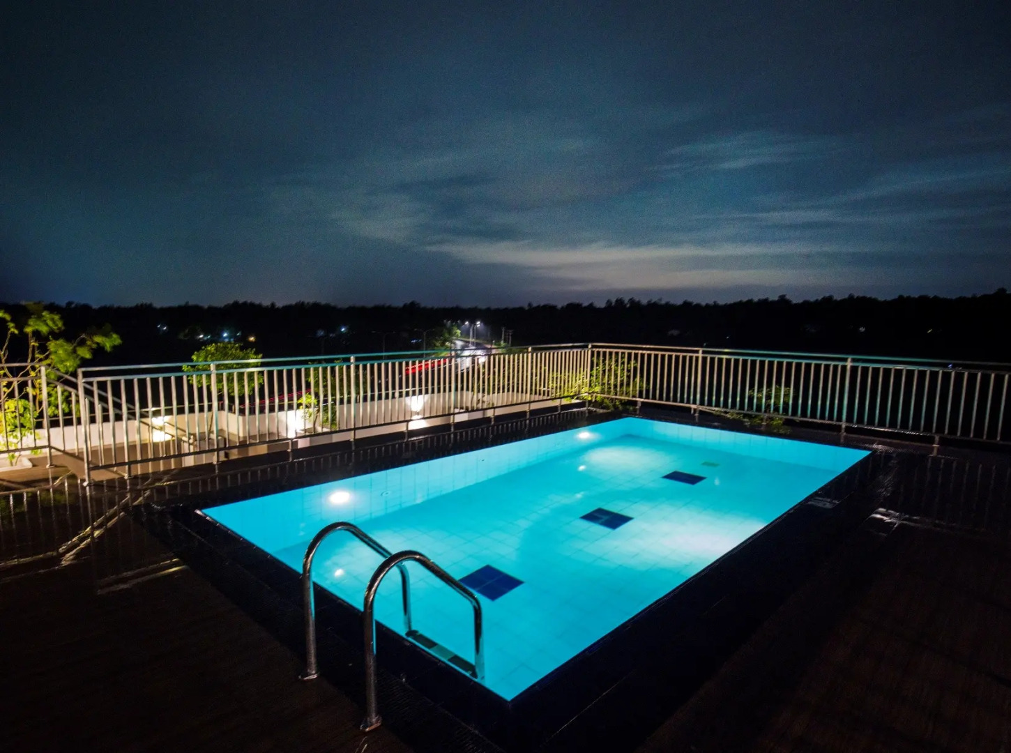 Grand 7 Hotel Kesbewa