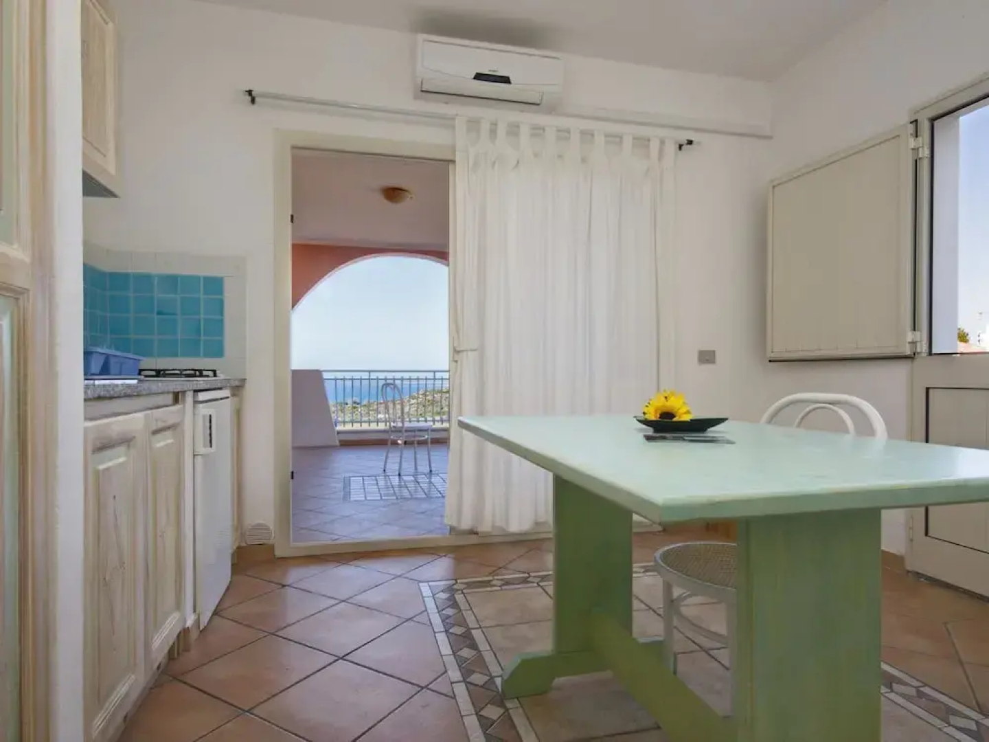 Well-kept Apartment With Balcony or Terrace Near the sea