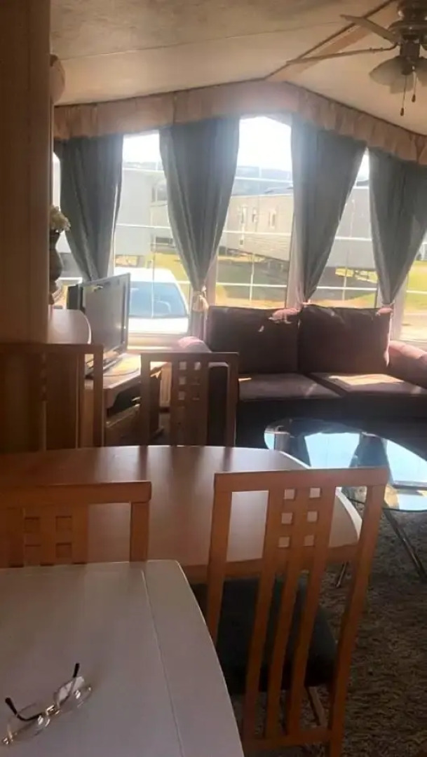 3 Bed Deluxe Caravan PRESTHAVEN SANDS