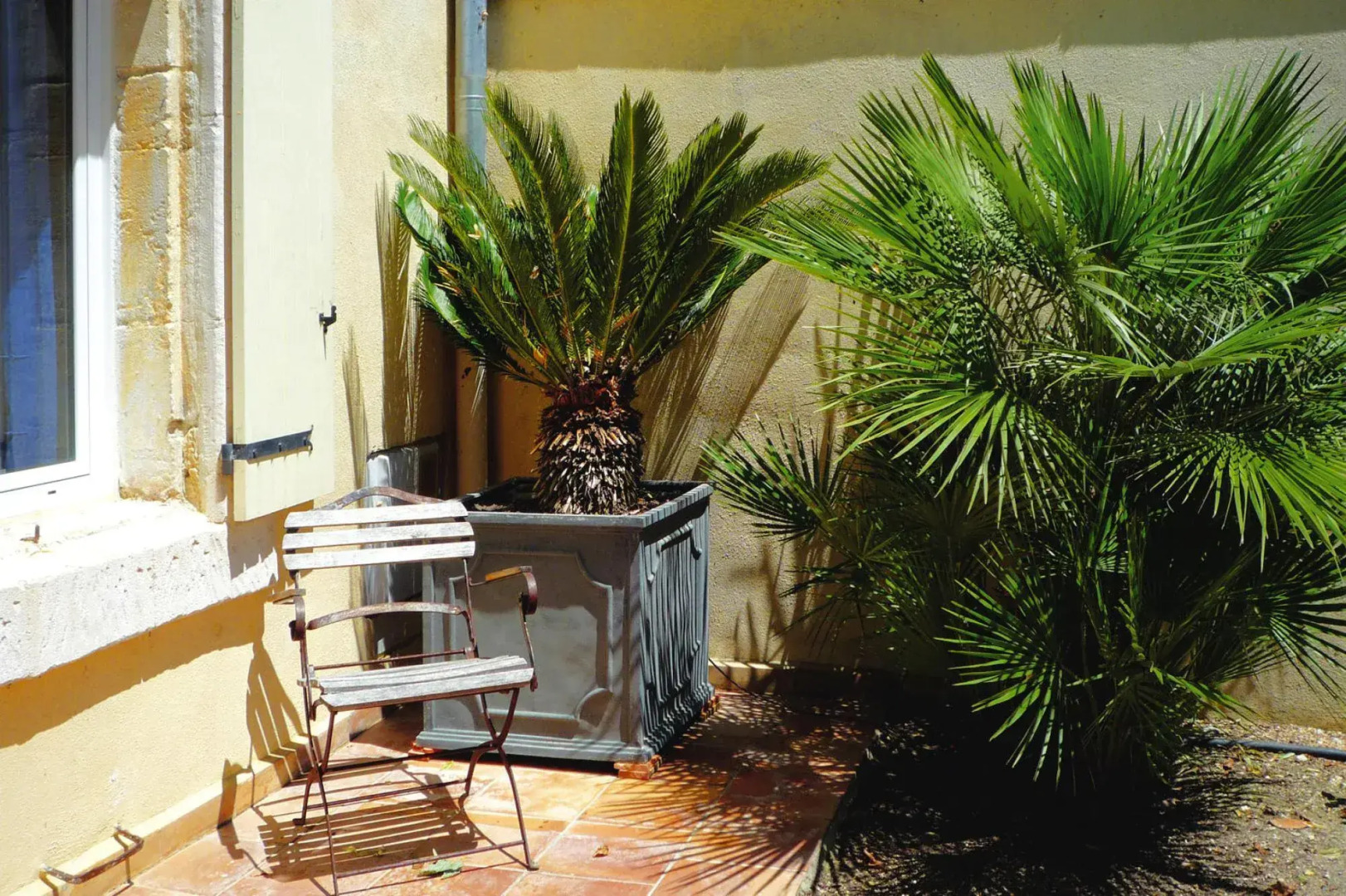 Cozy Noves Home With Pool Access