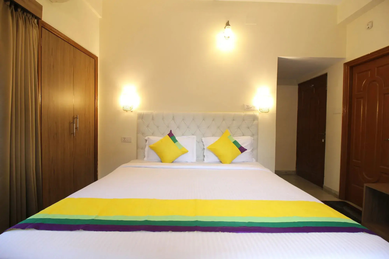 Anamitra Guest House