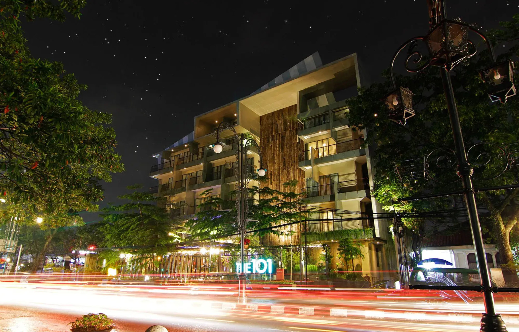 The 1O1 Bandung Dago