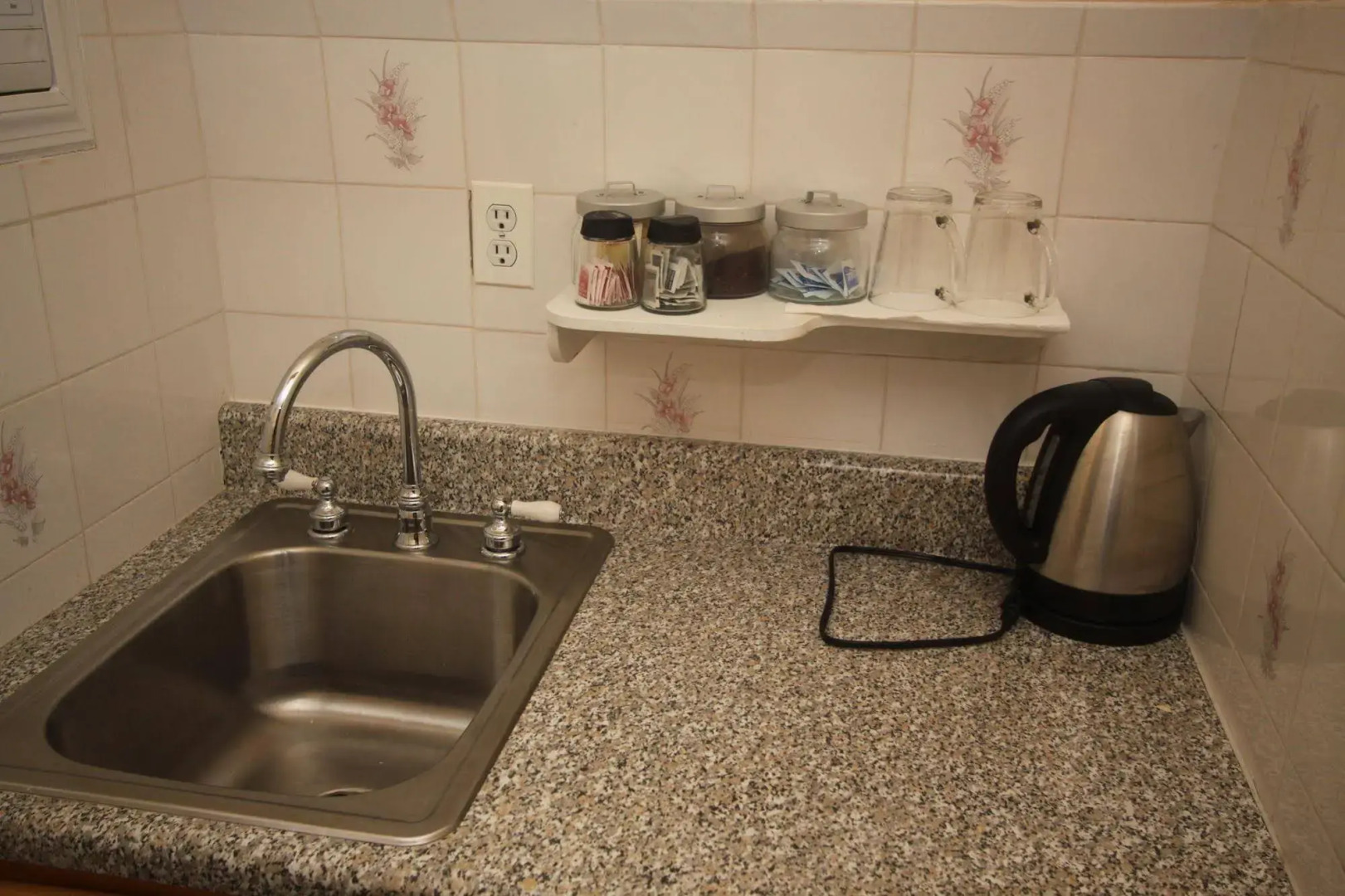 Midwood Suites Brooklyn