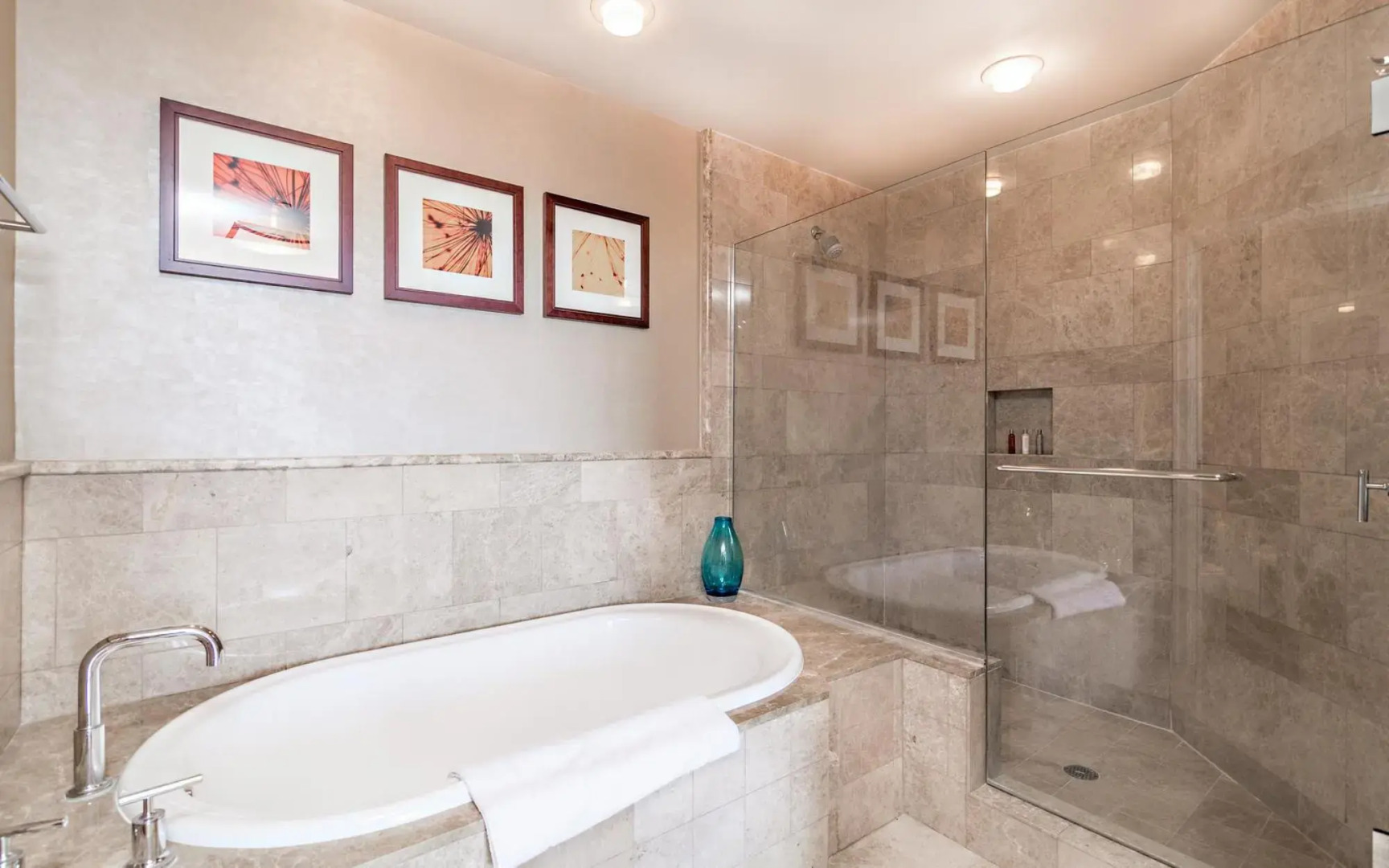 Ocean view 1 bedroom penthouse condo