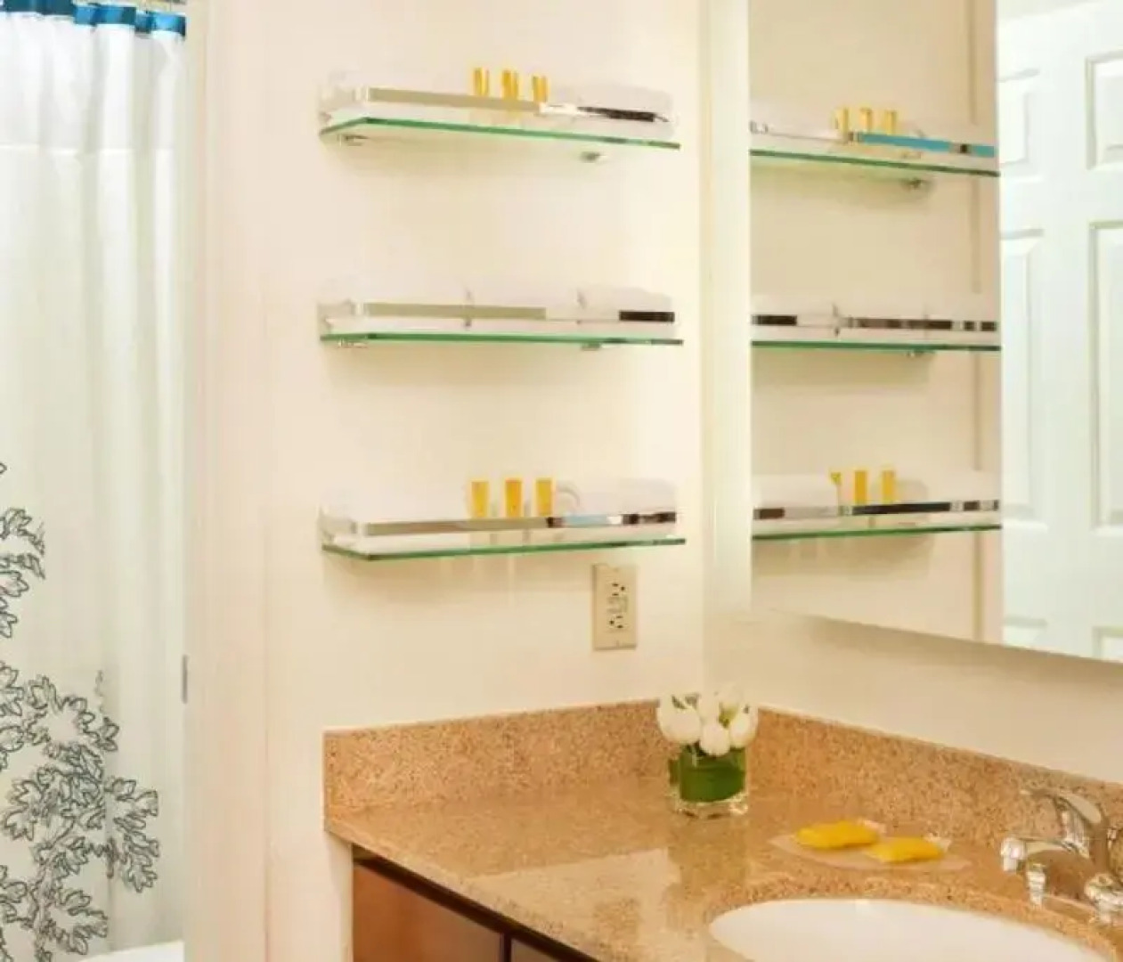 Tysons Corner Suites A Baymont By Wyndham